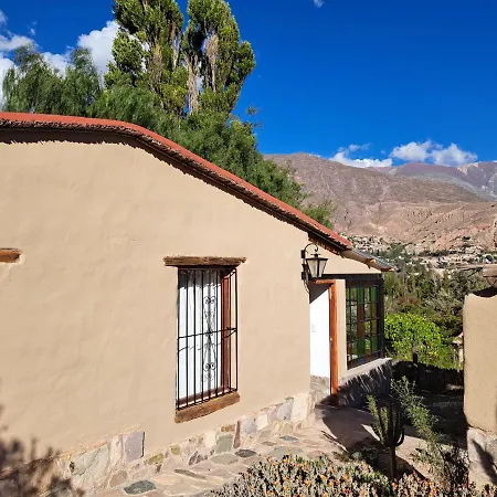 Casa En Tilcara Con Hermosa Galeria Exterior photo